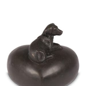 Bronzen hart urn hond