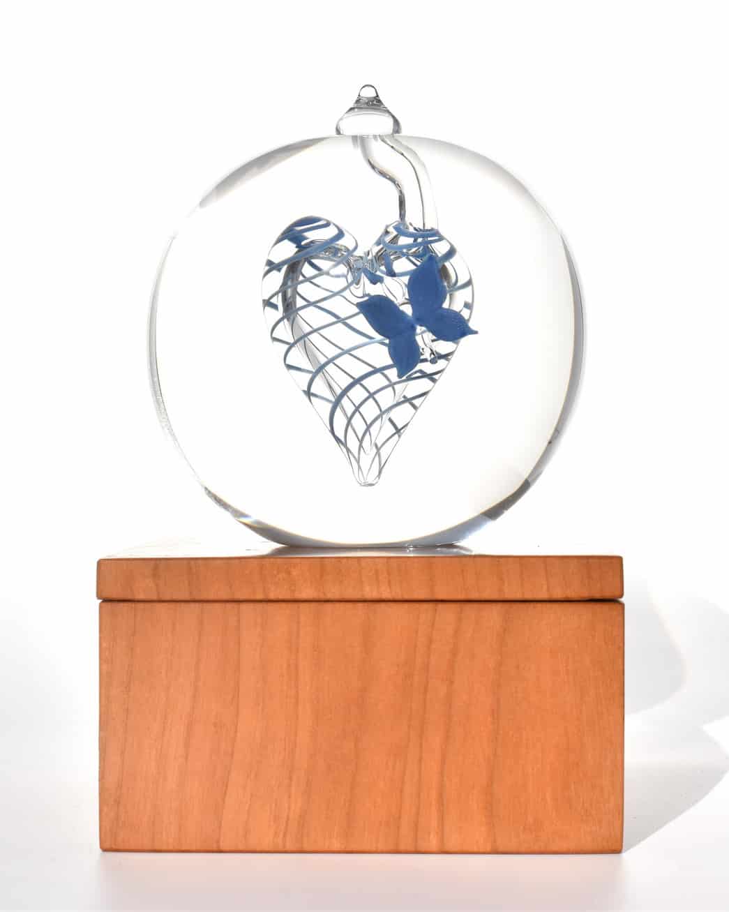 As in glas urn