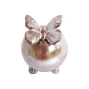 Urn bol met vlinder van keramiek