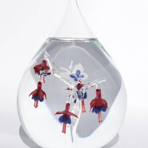 Glazen asdruppel kleine fuchsia's in het paars/rood met vlinder