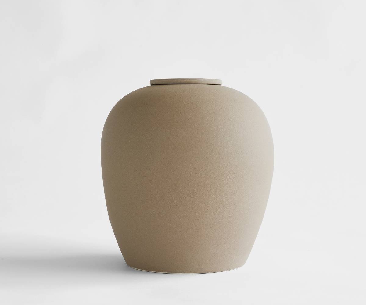 Bio urn VERNO handgemaakte eco urne in zandkleurig engobe - Afbeelding 3