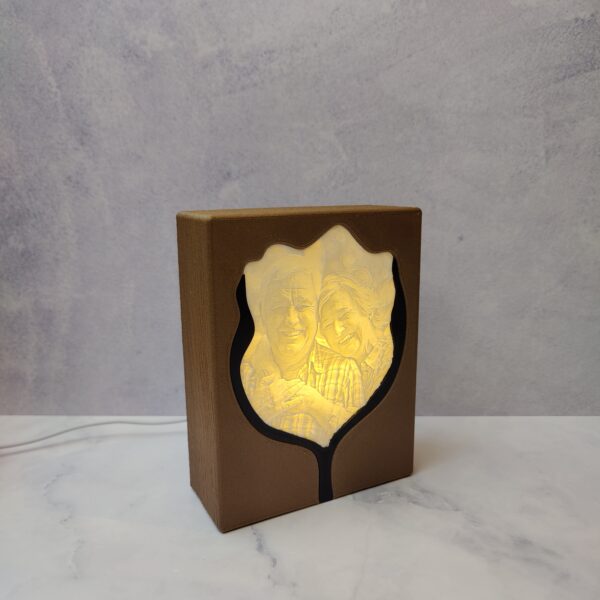 Urn Gepersonaliseerde Lithofaan Fotobox Urn “Tulp” - Afbeelding 12