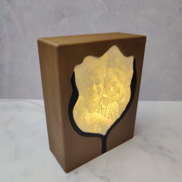 Urn Gepersonaliseerde Lithofaan Fotobox Urn “Tulp” - Afbeelding 8