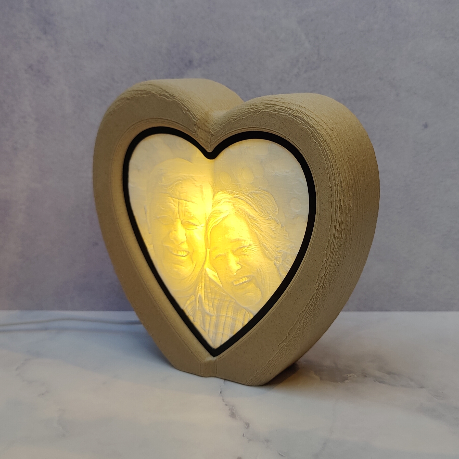 Urn gepersonaliseerde Lithofaan Fotobox Urn “Hart” - Afbeelding 11
