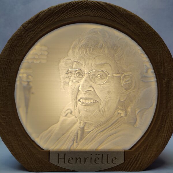 Urn gepersonaliseerd rond Tijdloos