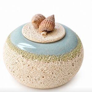 urn strand